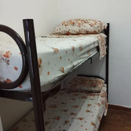 Casa Vacanze Cettina Home 2 Mt 50 Dal Mare Terra Mala Buitenkant foto